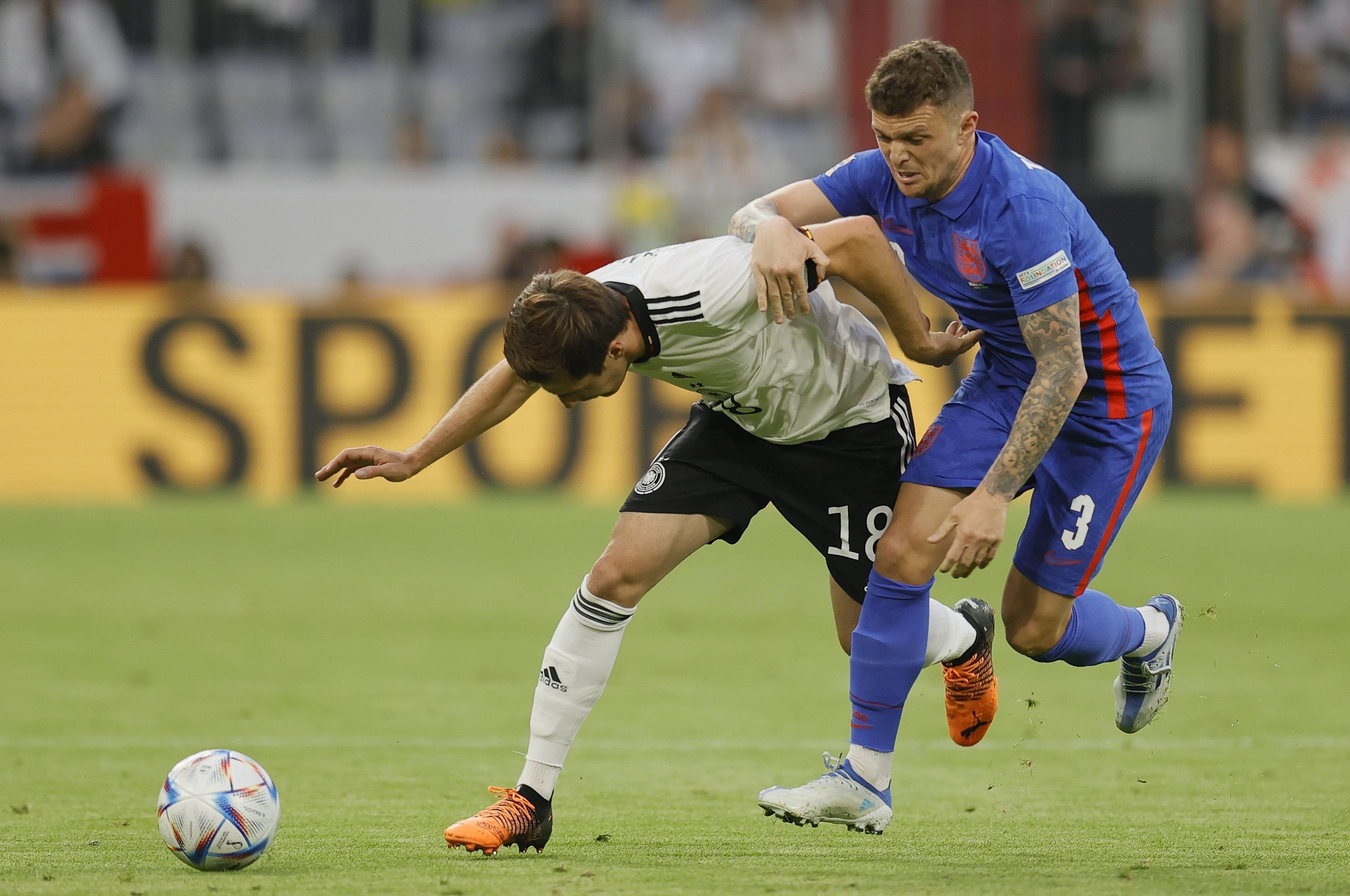 比利时队主场取胜英格兰队溃败 比利时队主场取胜英格兰队溃败