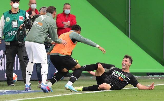 九游体育网页版登录入口-赫罗纳主场击败小马洛卡，赫罗纳升至第四的简单介绍