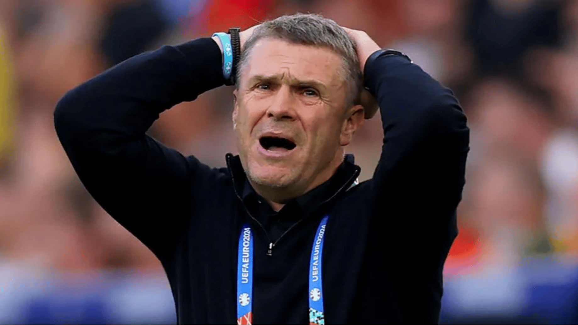 包含乌克兰主帅怀疑球队核心可能缺席下一场比赛的词条