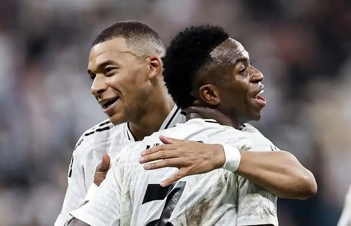 包含阿森纳遭遇客场失利,输给了西汉姆联的词条 包含阿森纳遭遇客场失利,输给了西汉姆联的词条