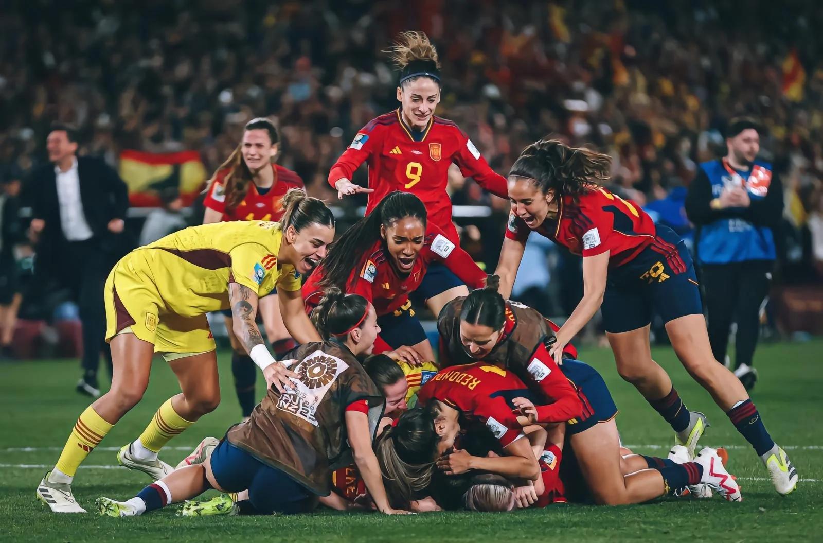 九游体育中国官网-巴西女足展现出色表现，击败卫冕冠军的简单介绍