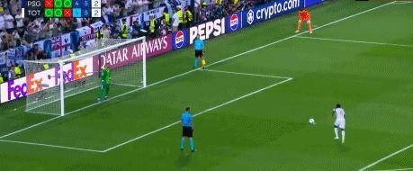 昆明崇仁年轻小将斩获梦想一幕!舍瓦连扑求生 昆明崇仁年轻小将斩获梦想一幕!舍瓦连扑求生