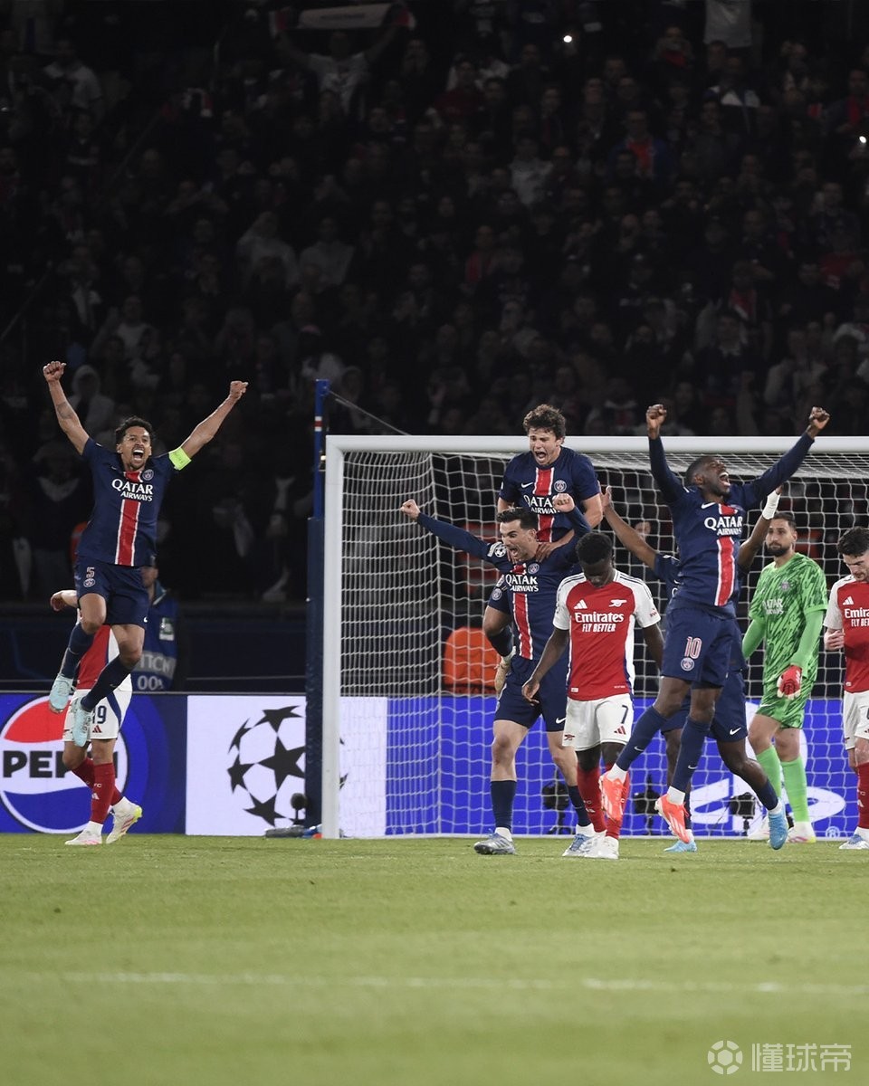 巴黎球星大放异彩，助力球队轻松晋级