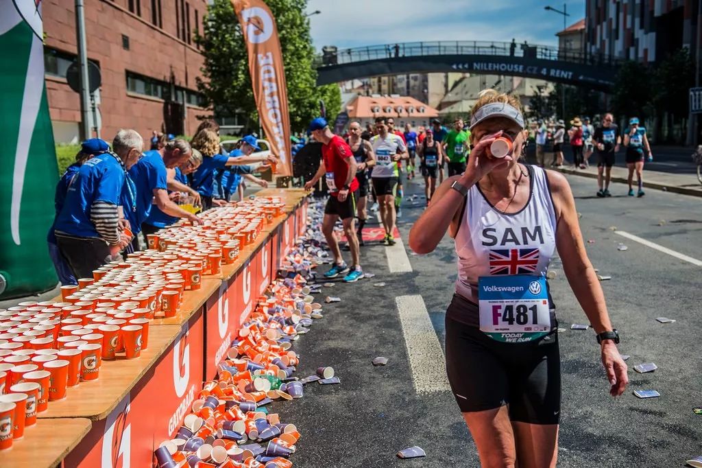 九游体育在线-自由贝尔格莱德支持者到场加油助威声响彻云霄的简单介绍