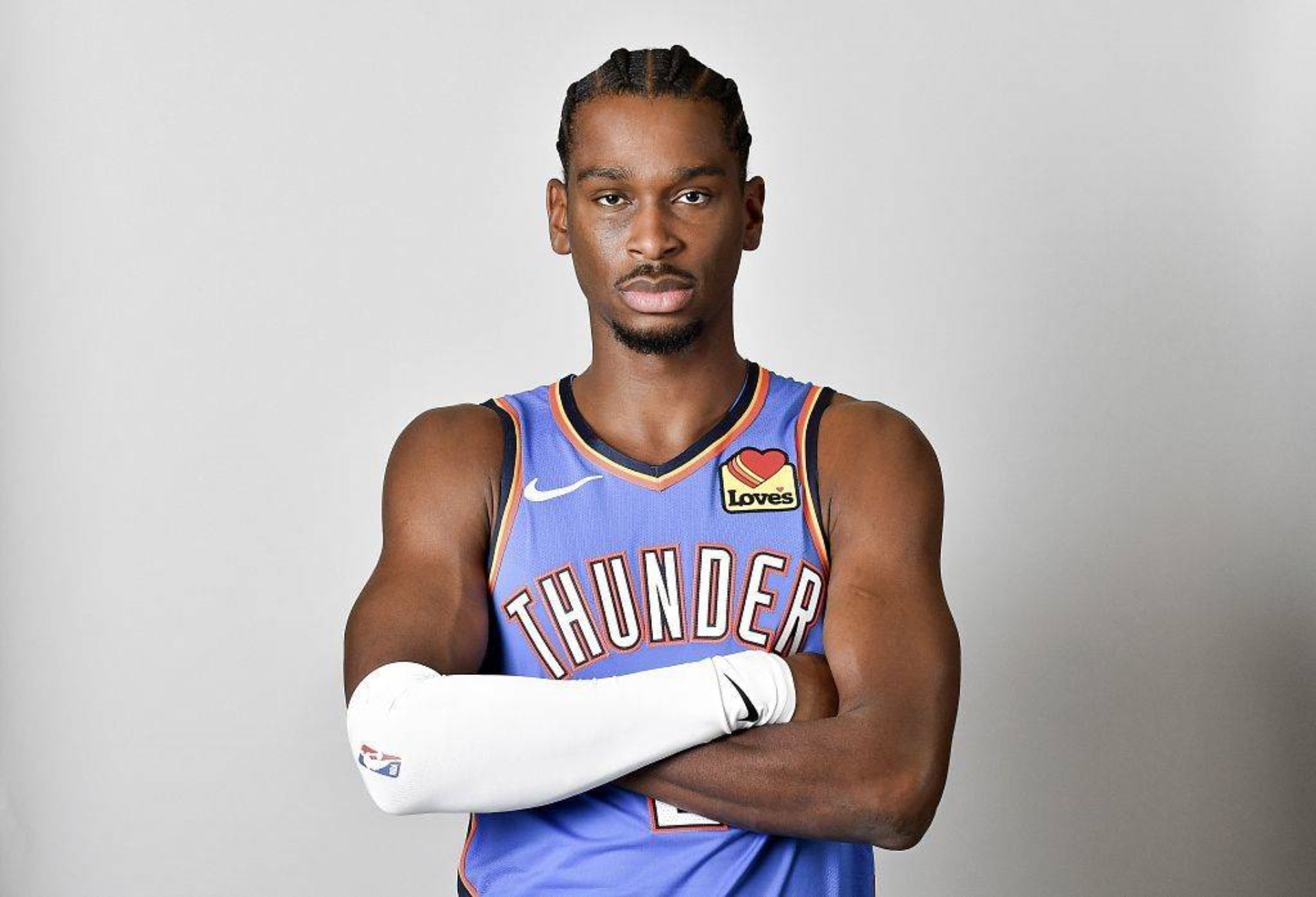 加拿大选手在比赛中表现抢眼，展现出色技术的简单介绍