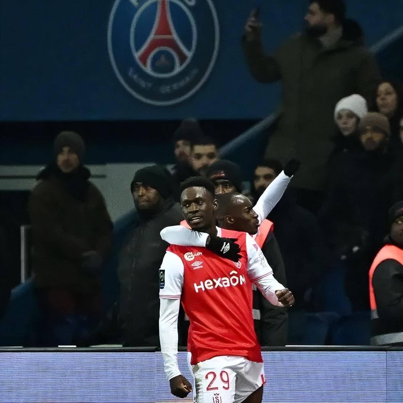 尼斯遗憾逼平兰斯，积累宝贵一分的简单介绍