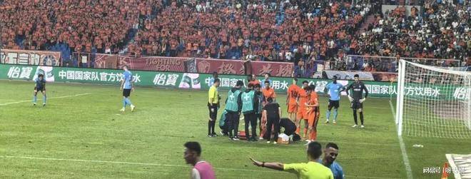 关于南充队客场取得胜利，赢得关键三分的信息